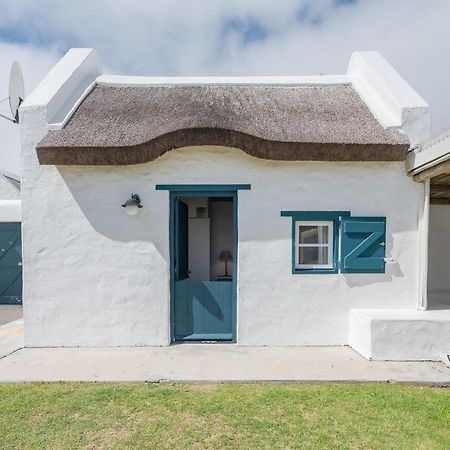 Zandtorini Seaside Cottage Struisbaai Exteriör bild
